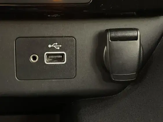 NISSAN LEAF II - voiture d'occasion - Photo 21