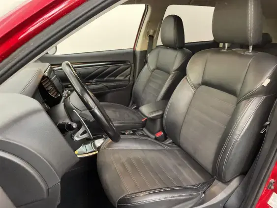 MITSUBISHI OUTLANDER III - voiture d'occasion - Photo 18