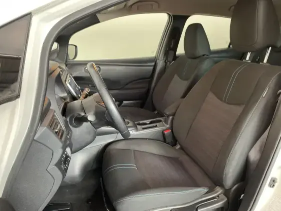 NISSAN LEAF II - voiture d'occasion - Photo 18