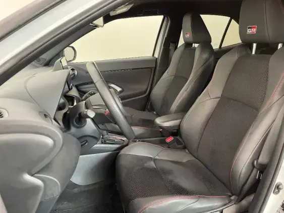 TOYOTA YARIS CROSS I - voiture d'occasion - Photo 18