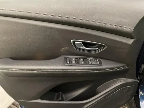 RENAULT GRAND SCENIC IV - voiture d'occasion - Photo 19