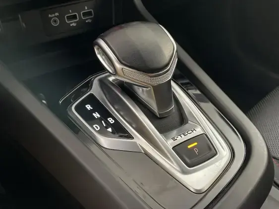 RENAULT ARKANA - voiture d'occasion - Photo 21