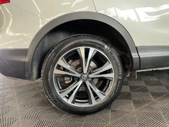 NISSAN QASHQAI II - voiture d'occasion - Photo 25