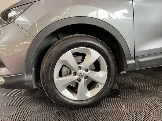 NISSAN QASHQAI II - voiture d'occasion - Photo 23