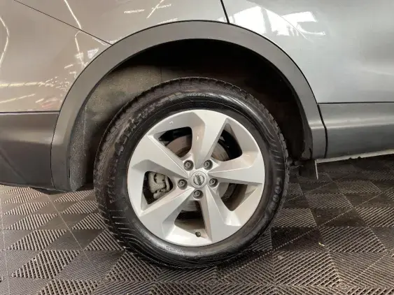NISSAN QASHQAI II - voiture d'occasion - Photo 25