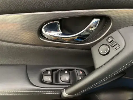 NISSAN QASHQAI II - voiture d'occasion - Photo 17