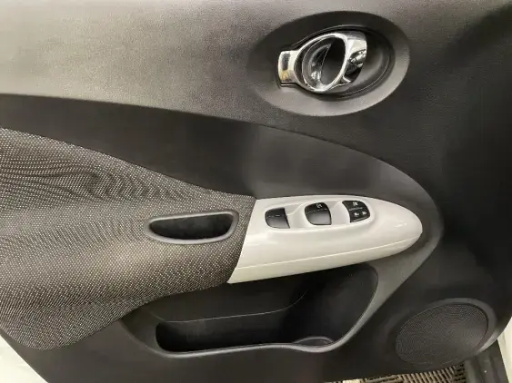 NISSAN JUKE I - voiture d'occasion - Photo 19