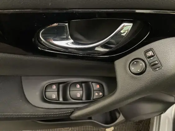 NISSAN QASHQAI II - voiture d'occasion - Photo 17