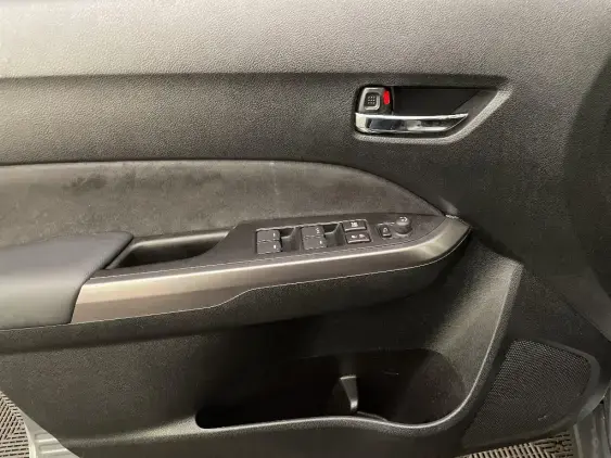 SUZUKI VITARA IV - voiture d'occasion - Photo 19