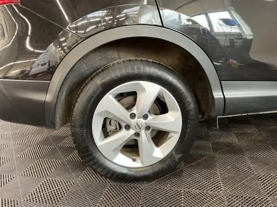 NISSAN QASHQAI II - voiture d'occasion - Photo 25