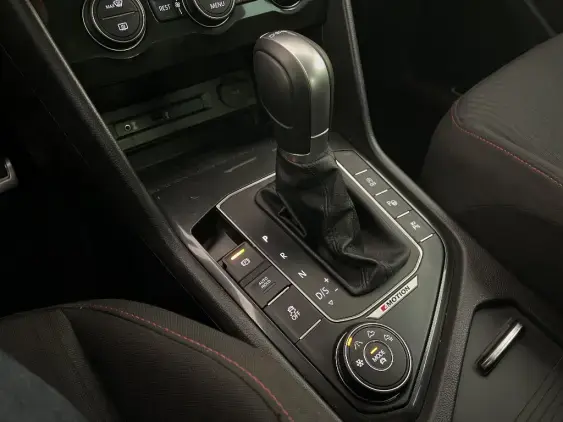 VOLKSWAGEN TIGUAN II - voiture d'occasion - Photo 21