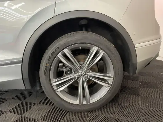 VOLKSWAGEN TIGUAN II - voiture d'occasion - Photo 24
