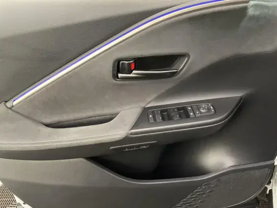 TOYOTA C-HR II - voiture d'occasion - Photo 19