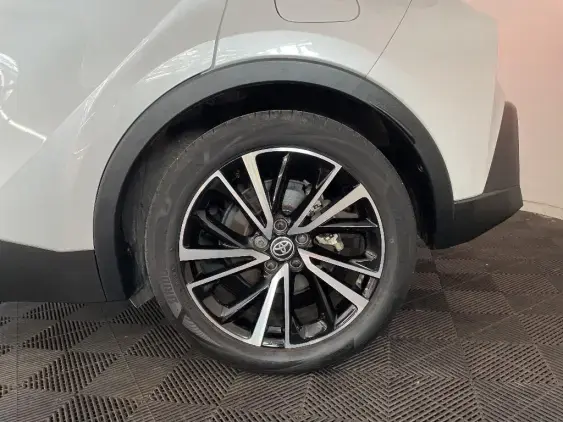 TOYOTA C-HR II - voiture d'occasion - Photo 24