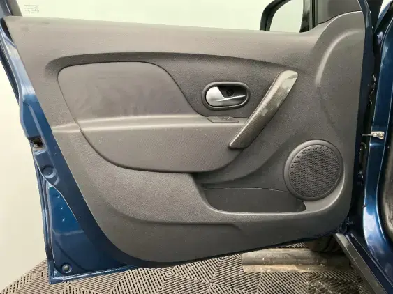 DACIA SANDERO II - voiture d'occasion - Photo 19