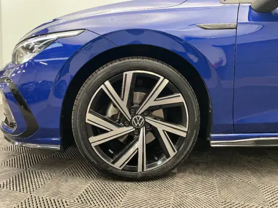 VOLKSWAGEN GOLF VIII - voiture d'occasion - Photo 23