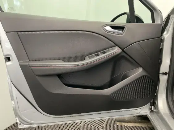 RENAULT CLIO V - voiture d'occasion - Photo 19