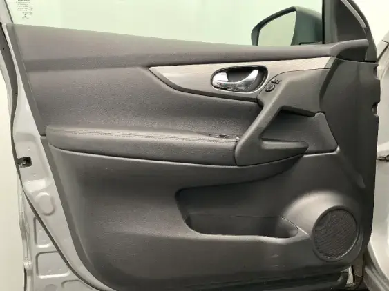 NISSAN QASHQAI II - voiture d'occasion - Photo 19