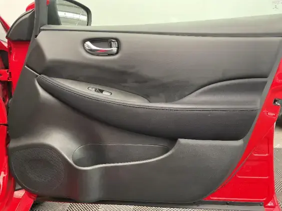 NISSAN LEAF II - voiture d'occasion - Photo 20