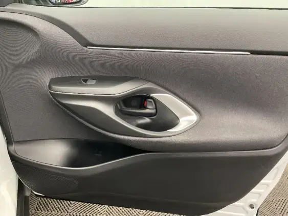 TOYOTA YARIS CROSS I - voiture d'occasion - Photo 20