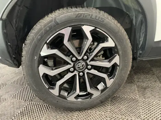 TOYOTA YARIS CROSS I - voiture d'occasion - Photo 25