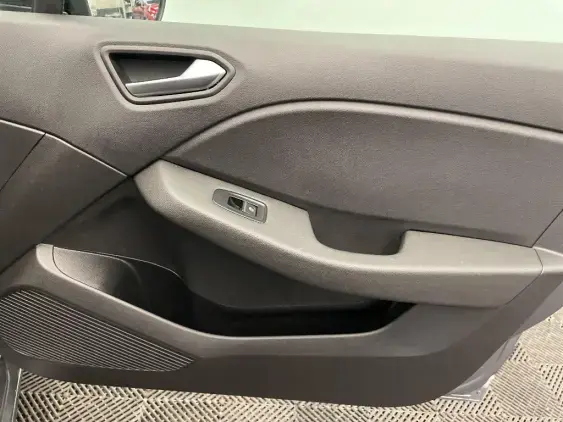 RENAULT CLIO V - voiture d'occasion - Photo 20