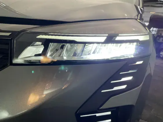 RENAULT CLIO V - voiture d'occasion - Photo 22