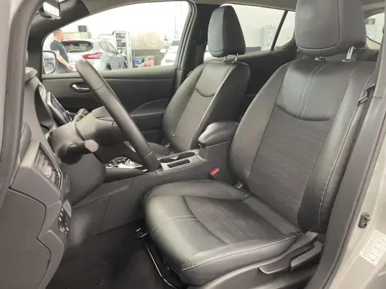 NISSAN LEAF II - voiture d'occasion - Photo 18