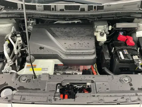 NISSAN LEAF II - voiture d'occasion - Photo 21