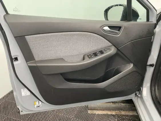 RENAULT CLIO V - voiture d'occasion - Photo 19