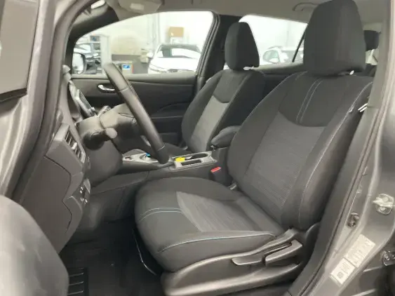 NISSAN LEAF II - voiture d'occasion - Photo 18
