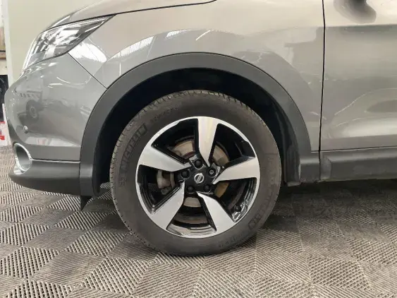 NISSAN QASHQAI II - voiture d'occasion - Photo 23