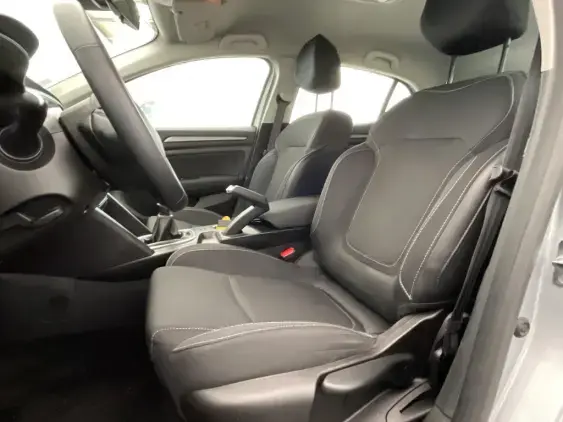 RENAULT MEGANE IV - voiture d'occasion - Photo 18