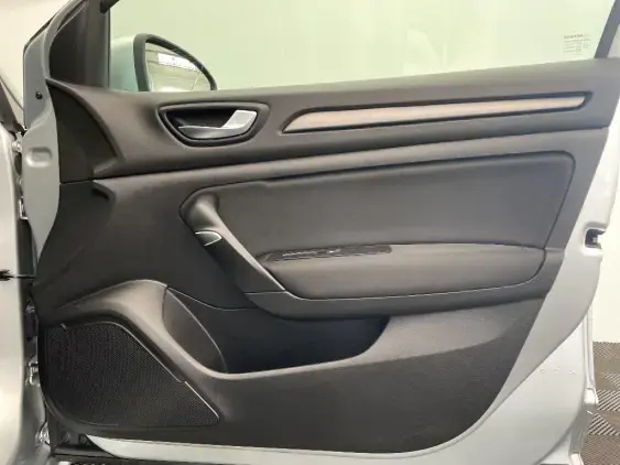 RENAULT MEGANE IV - voiture d'occasion - Photo 20