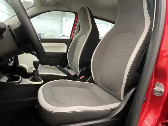 RENAULT TWINGO III - voiture d'occasion - Photo 18