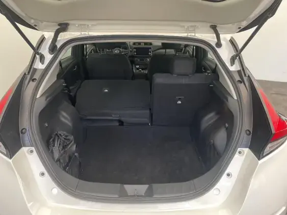 NISSAN LEAF II - voiture d'occasion - Photo 16