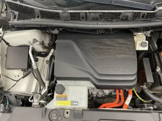 NISSAN LEAF II - voiture d'occasion - Photo 20