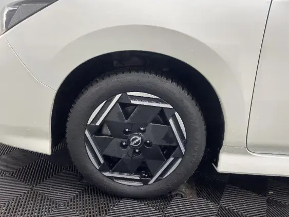 NISSAN LEAF II - voiture d'occasion - Photo 22