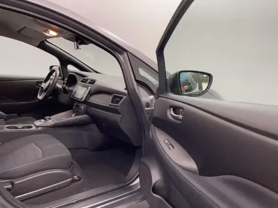 NISSAN LEAF II - voiture d'occasion - Photo 20