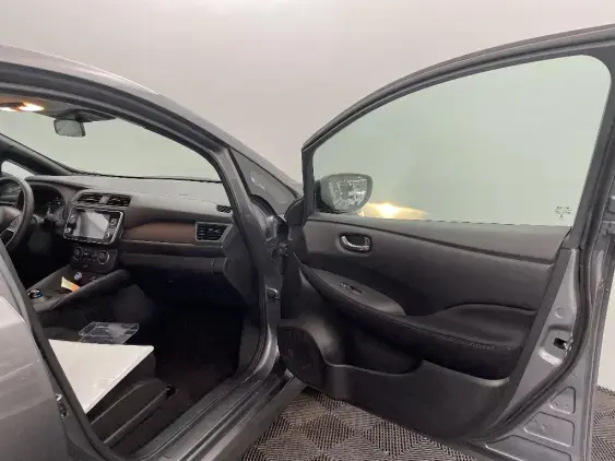 NISSAN LEAF II - voiture d'occasion - Photo 20