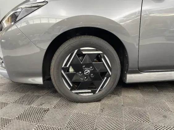 NISSAN LEAF II - voiture d'occasion - Photo 23