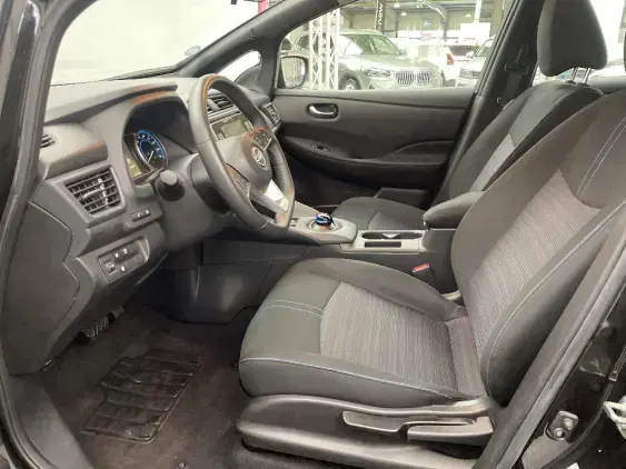 NISSAN LEAF II - voiture d'occasion - Photo 17
