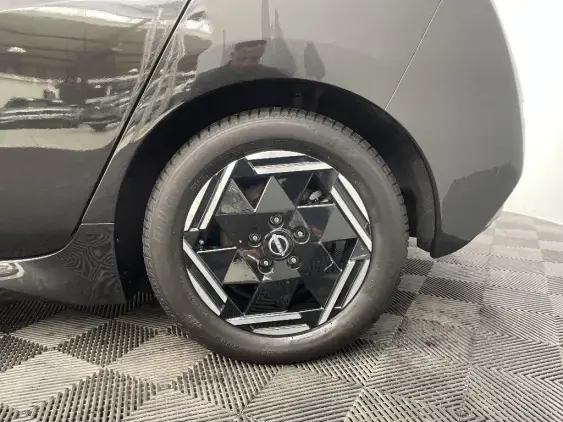 NISSAN LEAF II - voiture d'occasion - Photo 23