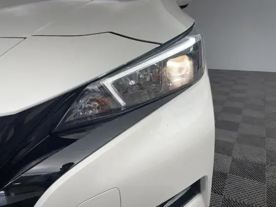 NISSAN LEAF II - voiture d'occasion - Photo 22