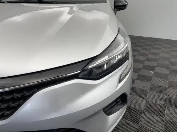 RENAULT CLIO V - voiture d'occasion - Photo 20