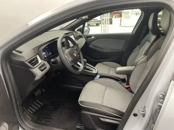 RENAULT CLIO V - voiture d'occasion - Photo 18