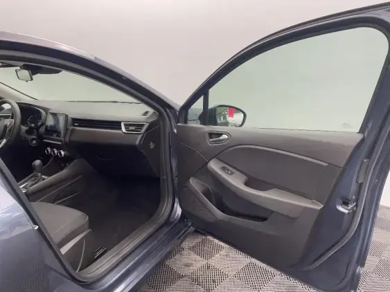 RENAULT CLIO V - voiture d'occasion - Photo 20