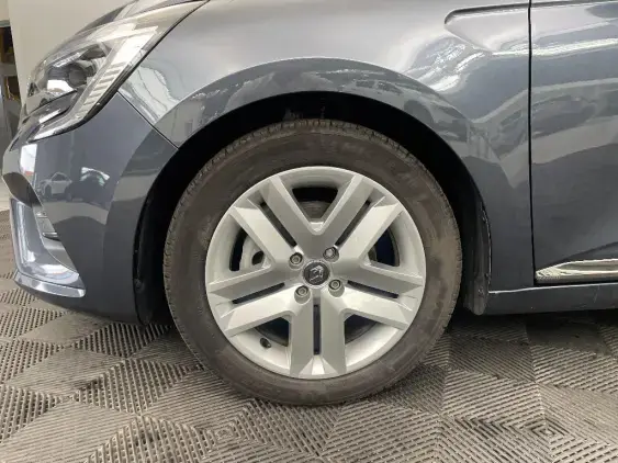 RENAULT CLIO V - voiture d'occasion - Photo 23