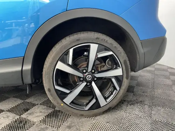 NISSAN QASHQAI II - voiture d'occasion - Photo 24