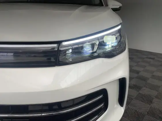 VOLKSWAGEN TIGUAN III - voiture d'occasion - Photo 21